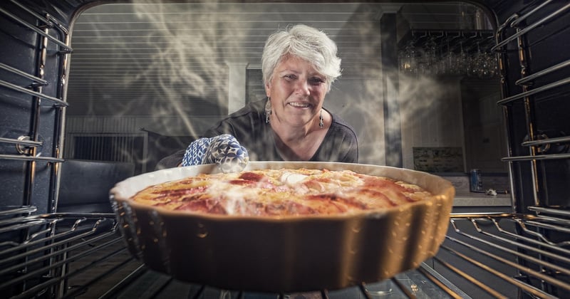 Tarte aux pommes caramélisées : la recette irrésistible qui va vous étonner